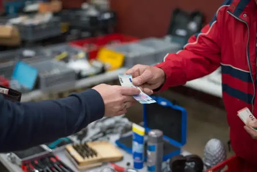 How to Get More Customers Without Spending a Dime — The POS Strategy Smart Shop Owners Use